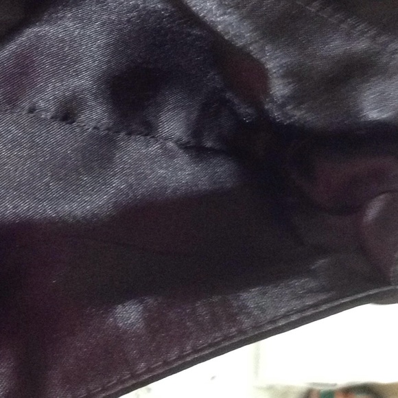 Black satin cross body purse - Picture 7 of 7